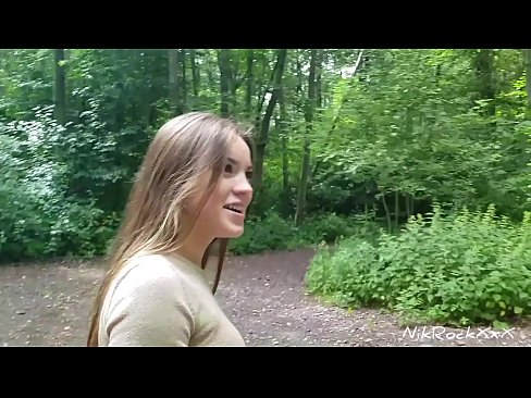 ❤️ Ech hunn dem Evelina virgeschloen datt mir op enger ëffentlecher Plaz fécken! Si sot jo. Dunn hunn ech hatt an den Arsch gefickt an an hirem Mond kum. Dunn huet si sech selwer gepisst. ❤❌ Just Porno bei eis ️❤